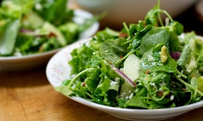 Кресс-салат с яблоком