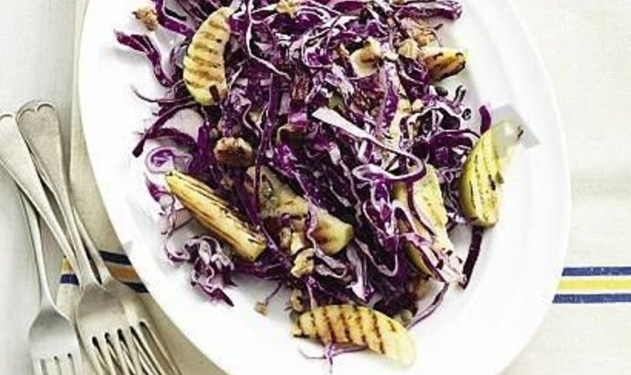 Салат с капустой и грецкими орехами