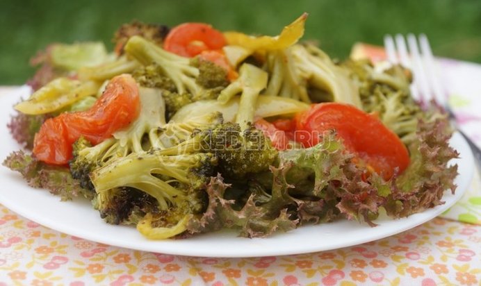 Запеченные овощи в духовке