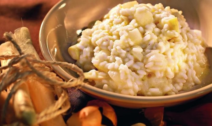 Ризотто со спаржей и ароматом трюфеля