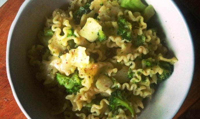 Паста с брокколи и песто