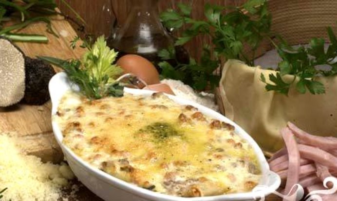 Лазанья Vincisgrassi alla marchigiana