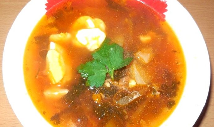 Борщ в мультиварке со щавелем