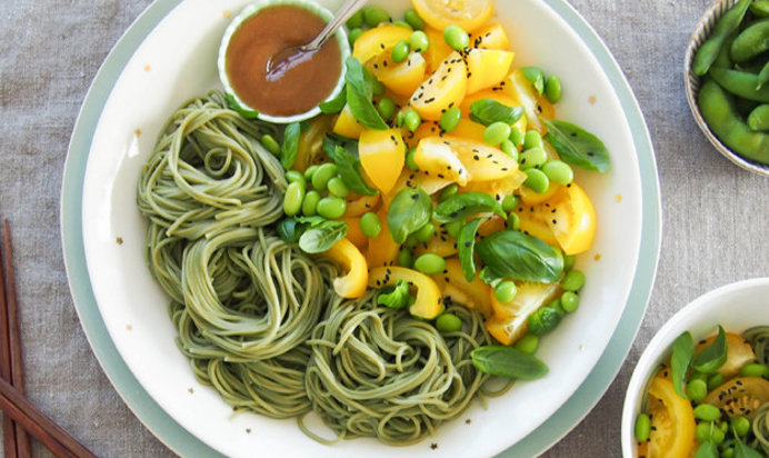 Лапша соба с медовой заправкой