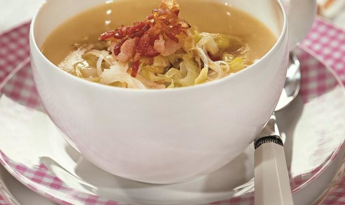Суп из лука-порея с картофелем