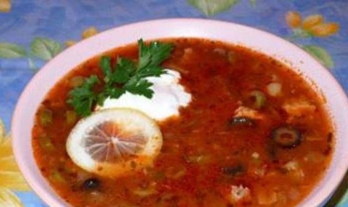Рыбный суп с оливками