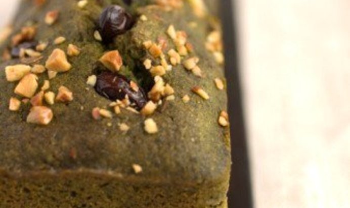 Кекс из зеленого чая с каштанами