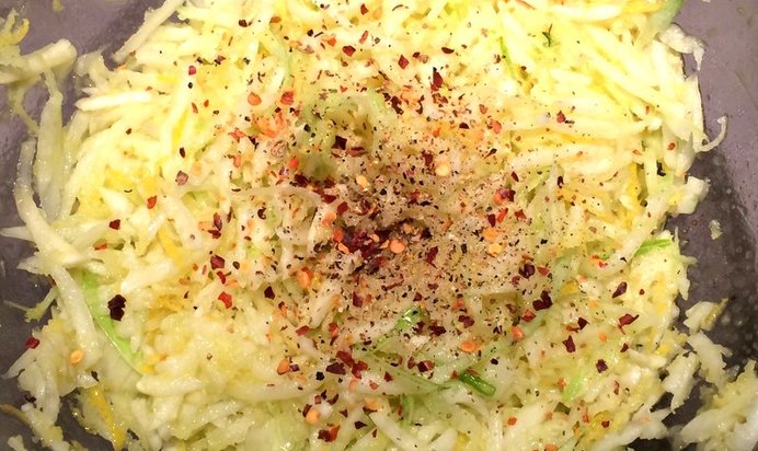 Быстрый слоу из фенхеля с лимонной цедрой