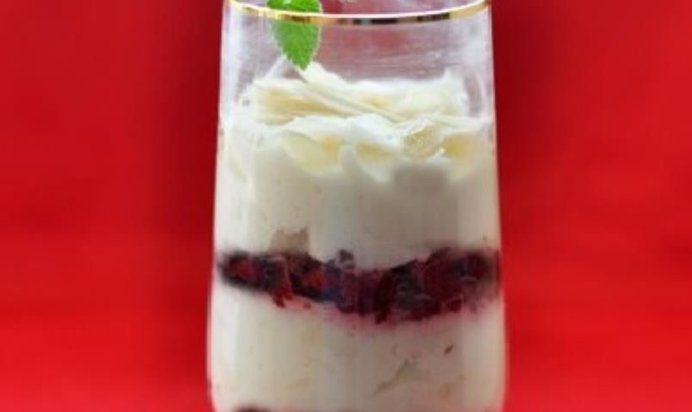 Ягодный тирамису