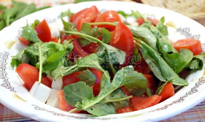 Салат с рукколой «Аннет»