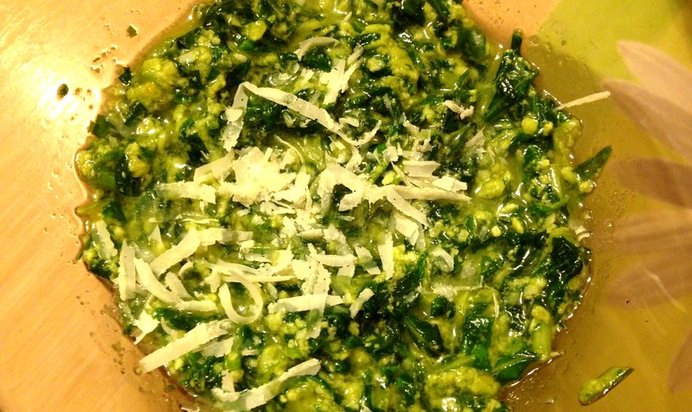 Песто по‑генуэзски (pesto alla genovese)