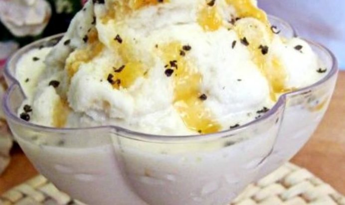 Мороженое из зеленого чая с мятой и корицей