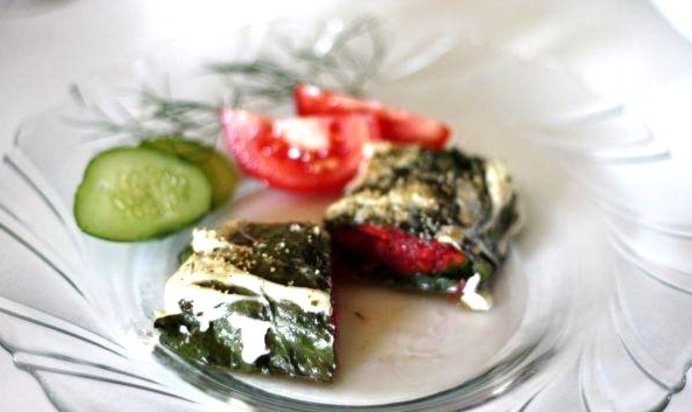 Голубцы из свекольной ботвы