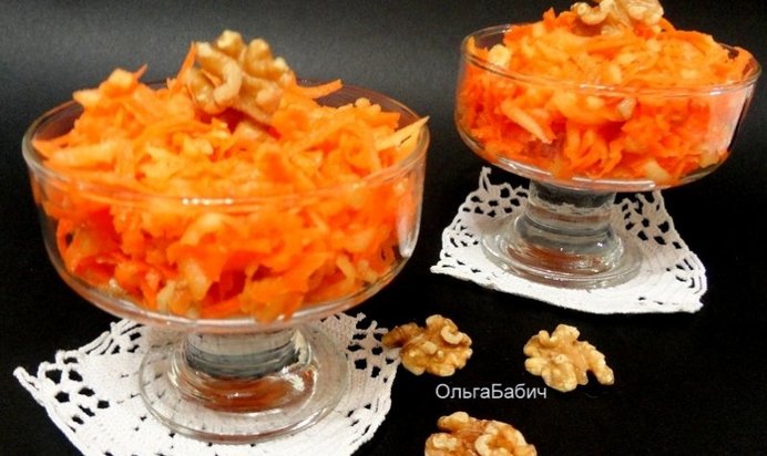 Морковно-яблочный салат с имбирной заправкой