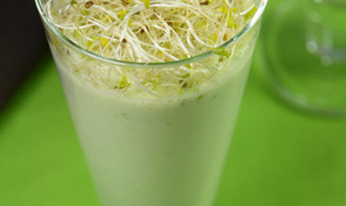 Весенний смузи из овощей