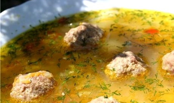 Сырный суп с фрикадельками