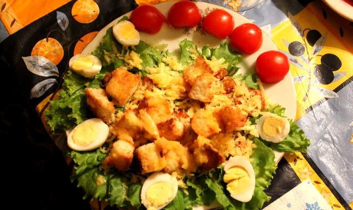 «Цезарь» с креветками