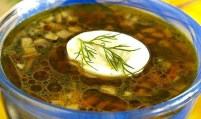 Легкие щи с крапивой