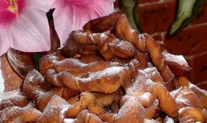 Хворост традиционный