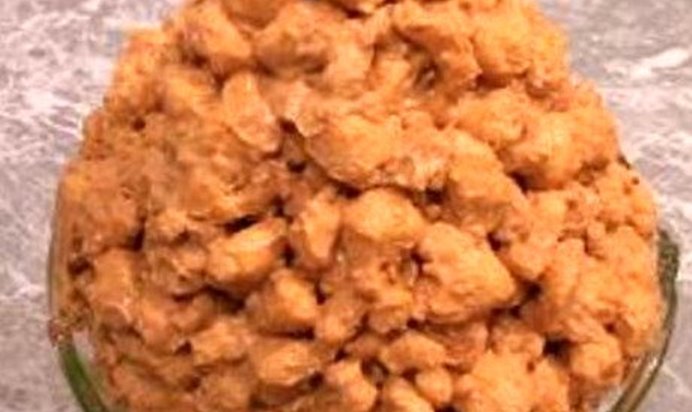 Торт «Муравейник» с вареной сгущенкой