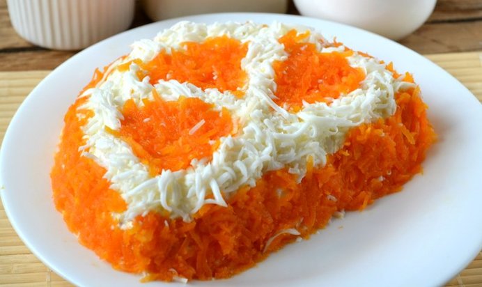 Салат с тунцом