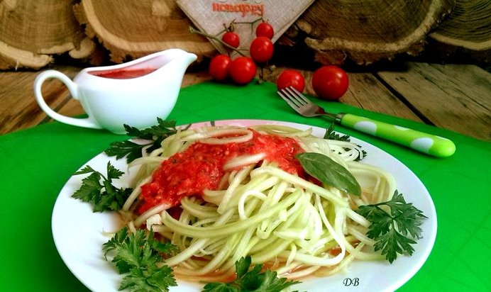 Сыроедческие спагетти