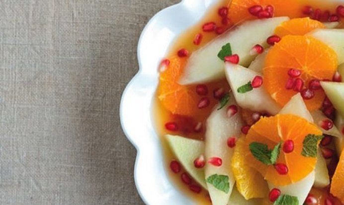 Салат из дыни и мандарина
