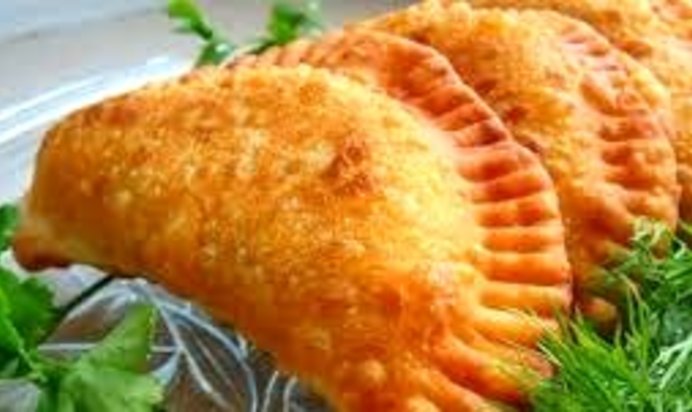 Тесто для чебуреков на минералке