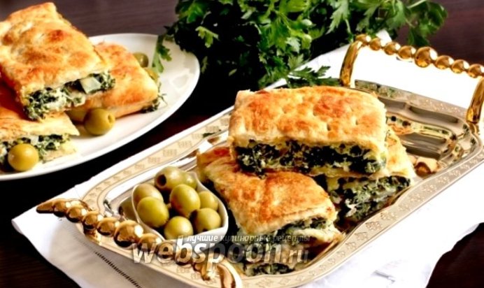 Спанокопита — греческий пирог со шпинатом