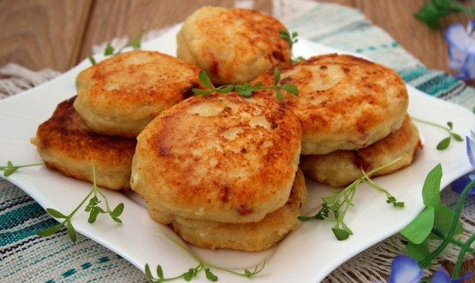 Сырники с ягодами годжи