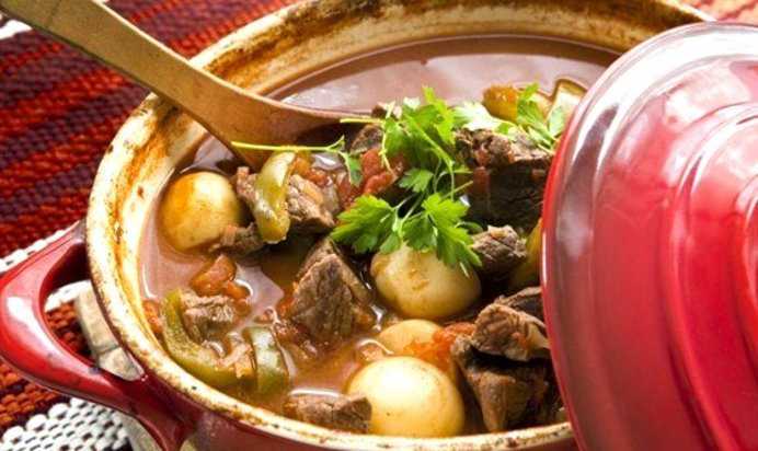 Гуляш из мяса