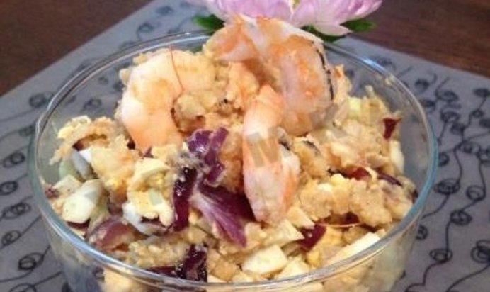 Салат с креветками и чечевицей белковый