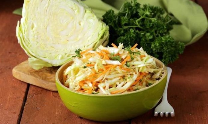 Капустный салат коул слоу