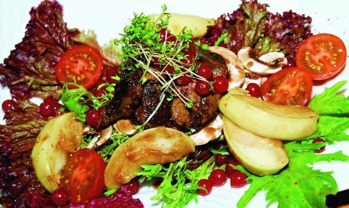 Салат из куриной печенки