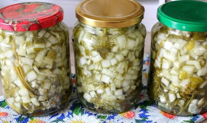 Заготовка из огурцов для салатов и первых блюд