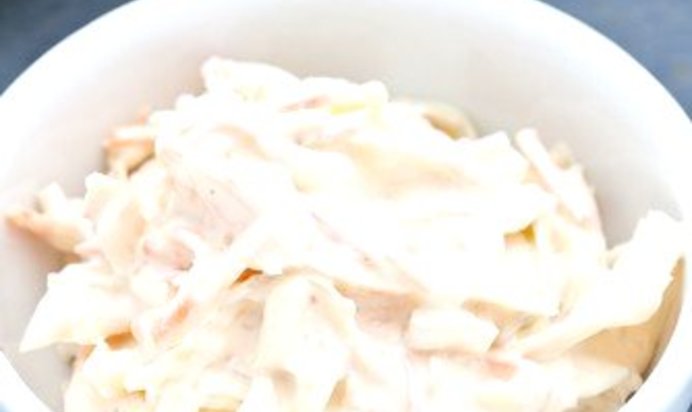 Салат из сельдерея с йогуртом