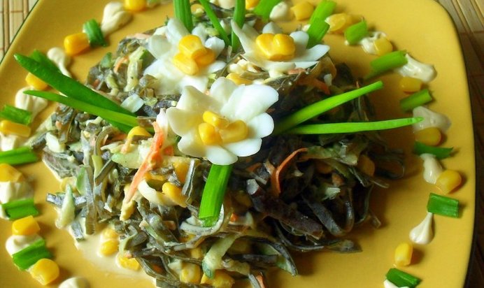 Салат из морской капусты