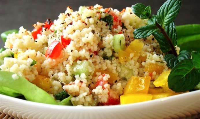 Овощной салат с кускусом