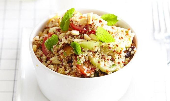 Овощной салат с киноа