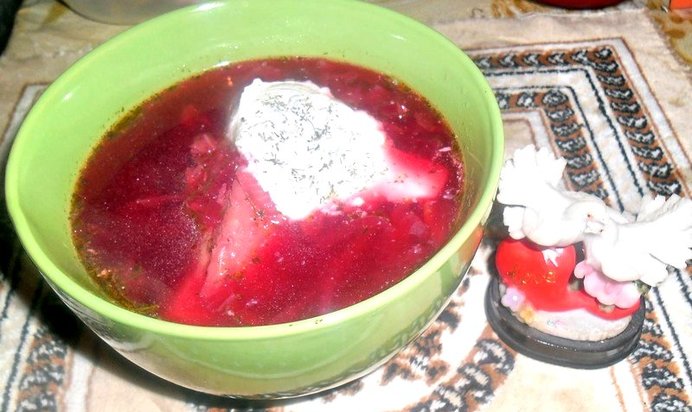 Украинский борщ с пекинской капустой