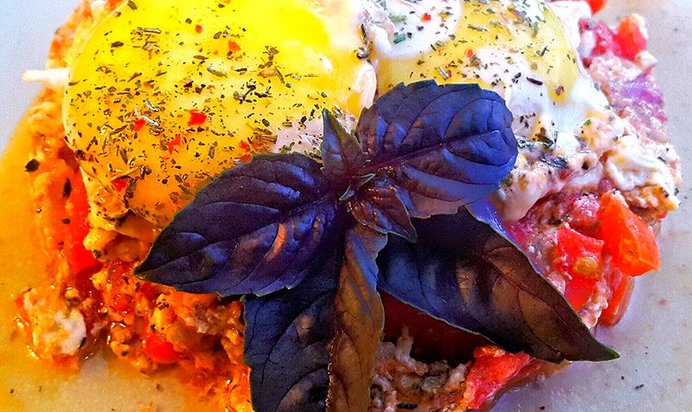 Омлет со свежими овощами