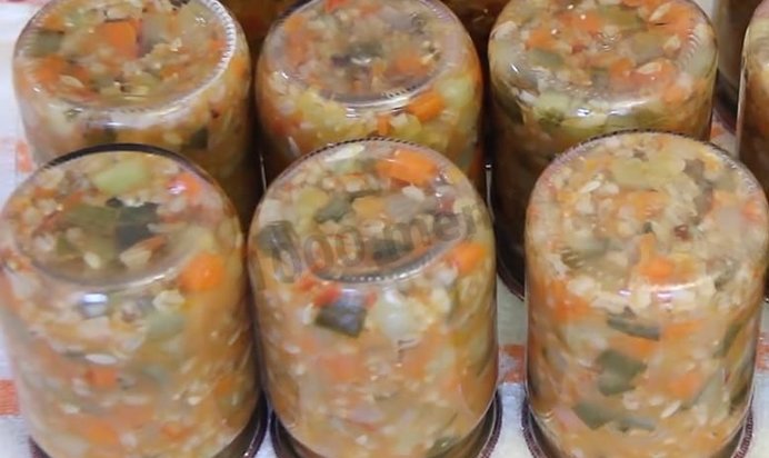 Рассольник на зиму с рисом в банках