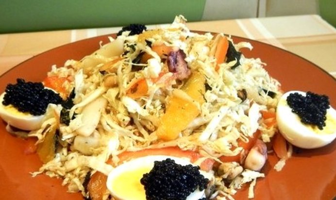 Салат из морепродуктов Хоккайдо