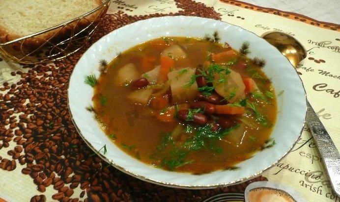 Рассольник с фасолью