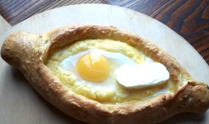 Аджарские хачапури Лодочка