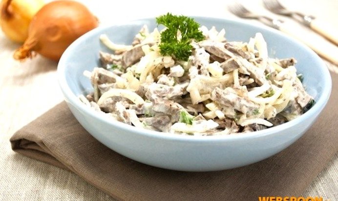 Салат из отварного сердца