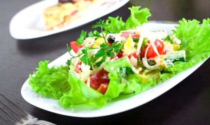 Овощной салат с пряностями