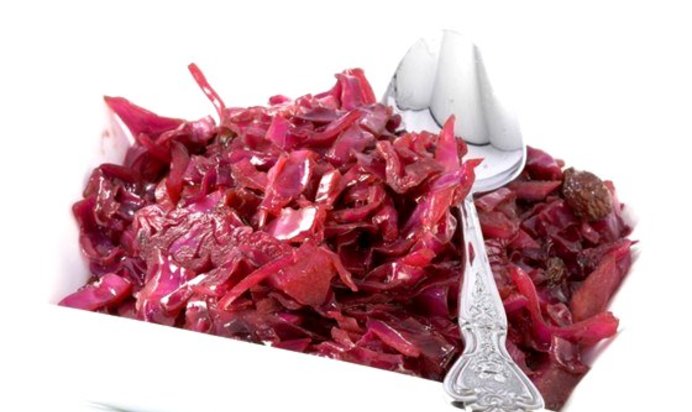 Салат из красной капусты с уксусом