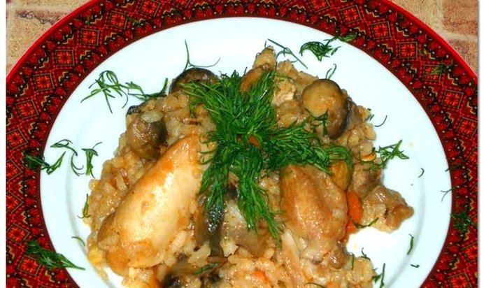 Плов с грибами и курицей
