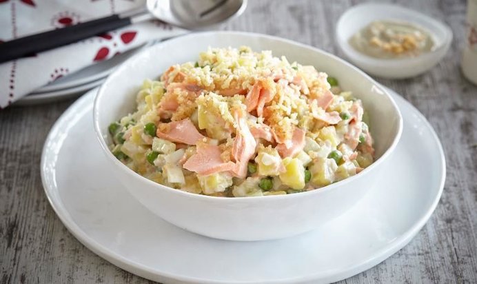 Оливье с форелью домашнего копчения